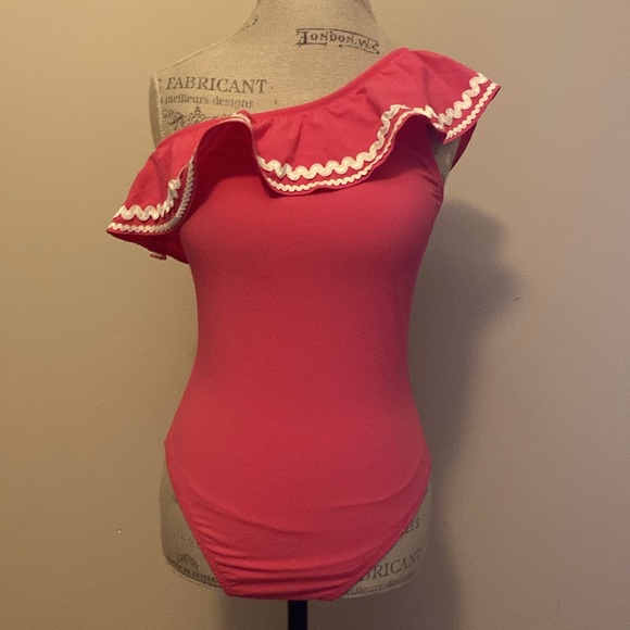 J.Crew Pink One Shoulder One Piece Swimsuit w Ruffle & Rick Rack Size 6 - Picture 3 of 3